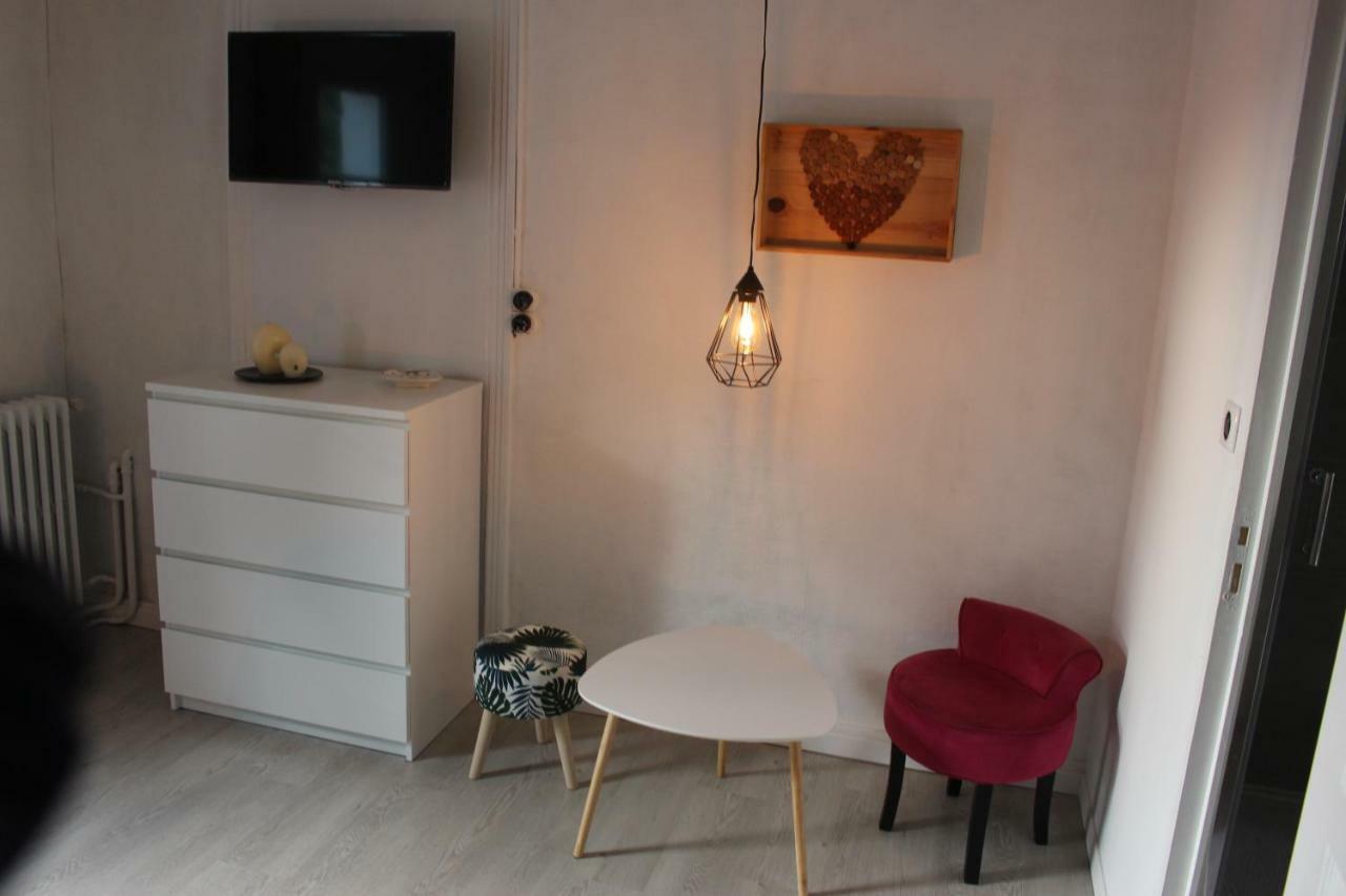 Chateau La Loge Villematier Extérieur photo